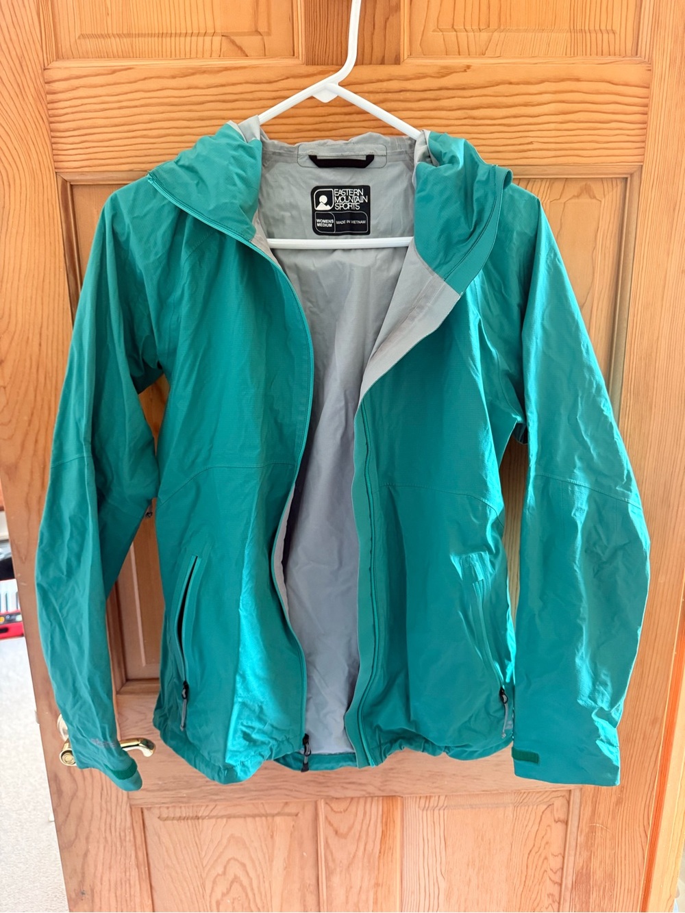 Eastern Mountain Sports Teal Hooded Shell Jacket - Rain waterproof Women's